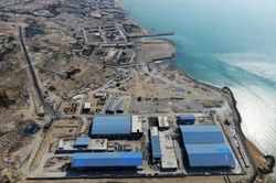 Hơn 20.000 người Iran thiếu nước giữa nắng nóng sau khi Mỹ tấn công vào bể chứa