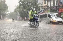 Dự báo thời tiết 10/6: Vừa mưa to sầm sập, miền Bắc lại sắp hứng thêm đợt mưa to 'trắng trời'