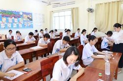 Dùng thiết bị công nghệ cao để gian lận trong kỳ thi tốt nghiệp THPT 2026 sẽ bị xử lý thế nào?