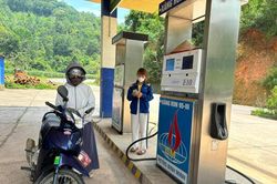 Xăng E10: Nhiều hãng xe công bố tương thích