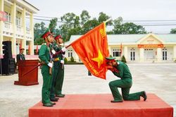 Trung đoàn 266 hoàn thành huấn luyện 330 chiến sĩ mới