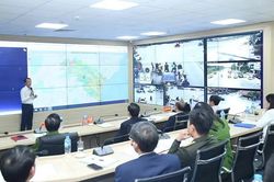 Bước đầu vận h&agrave;nh Trung t&acirc;m gi&aacute;m s&aacute;t, điều h&agrave;nh th&ocirc;ng minh
