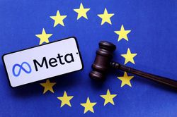 EU ra lệnh tạm thời với Meta li&ecirc;n quan WhatsApp v&agrave; AI