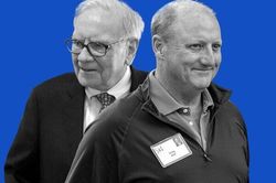 Từ cải tổ danh mục đến đặt cược vào Alphabet: Người kế nhiệm Warren Buffett đang tái định hình Berkshire Hathaway