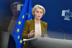 EU đề xuất áp thêm biện pháp trừng phạt lên dầu Nga