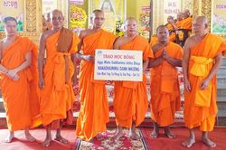 Nâng bước tăng sinh