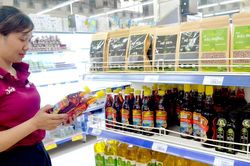 Đẩy mạnh cuộc vận động 'Người Việt Nam ưu ti&ecirc;n d&ugrave;ng h&agrave;ng Việt Nam'