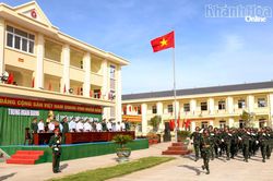 Phó Bí thư Tỉnh ủy, Chủ tịch HĐND tỉnh Lâm Đông dự Lễ tuyên thệ chiến sĩ mới tại Trung đoàn Bộ binh 896