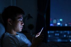 Xem quá nhiều video ngắn có thể bị 'não bỏng ngô'