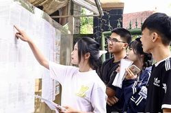 Hơn 600 thí sinh tại điểm thi THPT Tam Đảo được phổ biến quy chế thi