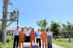 Chăm lo sức khỏe người lao động