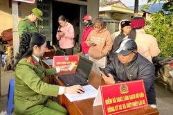 Phát động thi đua cao điểm thực hiện Đề án 06