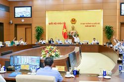 Ủy ban Thường vụ Quốc hội thông qua nghị quyết mới để phù hợp với Luật Phục hồi, phá sản