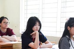 Chiều nay, hơn 1,22 triệu thí sinh đến trường làm thủ tục dự thi tốt nghiệp THPT: Những lưu ý quan trọng