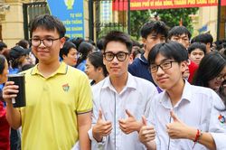Những lời nhắn gửi giản dị, sâu sắc từ thầy cô đến các sĩ tử 2k8