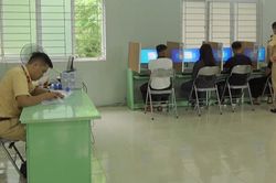 Bộ Công an đề xuất tăng câu hỏi lý thuyết sát hạch lái xe