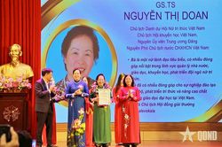 Tôn vinh 44 nữ trí thức Việt Nam xuất sắc, tiêu biểu năm 2026