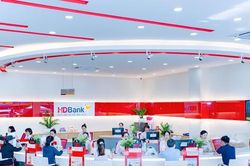 HDBank (HDB) dồn dập huy động vốn qua kênh trái phiếu, thâu tóm 90% cổ phần Chứng khoán HD