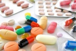 Cụm từ nào không được sử dụng khi quảng cáo thuốc?