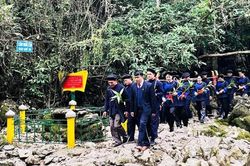 Nguyễn Tất Thành ra đi tìm đường cứu nước - mở ra thời đại Hồ Chí Minh - Bài cuối