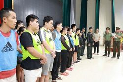 Triệt phá đường dây đánh bạc xuyên quốc gia giao dịch hơn 4.000 tỷ đồng: Lộ chân tướng 2 'trợ thủ' người Việt Nam phía sau 'ông trùm'