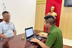 Vụ phát hiện trên người cháu ngoại chi chít vết bầm tím: Nhói lòng trước lời kể của bé trai 10 tuổi