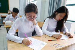 Hơn 1,22 triệu thí sinh làm thủ tục dự thi tốt nghiệp THPT 2026
