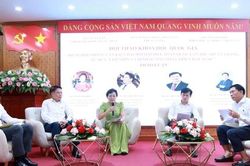 Nhận diện, luận giải s&acirc;u sắc những điểm mới trong Văn kiện Đại hội XIV của Đảng