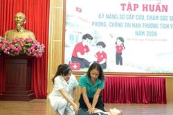 Bát Tràng tăng cường kỹ năng phòng, chống đuối nước cho trẻ em dịp hè