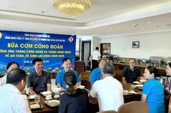 Công đoàn phường Nghĩa Đô thiết thực chăm lo người lao động