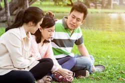 Con sau 10 tuổi bỗng thay đổi như thành người khác: 90% cha mẹ đều mắc phải 3 sai lầm này