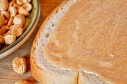 Cảnh báo nguy cơ phản vệ nặng do thức ăn