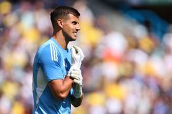 MU cân nhắc chiêu mộ ngôi sao của Leeds United
