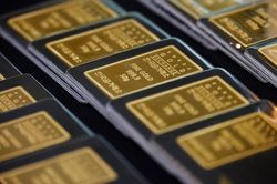 Giá vàng vừa thủng mốc 4.100 USD/ounce