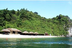 Quảng Ninh: Một bãi biển trong quần thể vịnh Hạ Long được vinh danh trong top bãi biển đẹp thế giới năm 2026