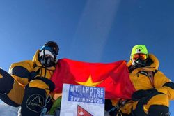 Từ K2 đến Everest Triple Crown: Hành trình lập kỳ tích của bác sĩ Việt