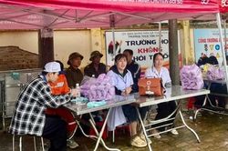 Điện Biên phân công 79 cán bộ y tế thực hiện nhiệm vụ tại các điểm thi tốt nghiệp trung học phổ thông