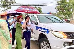 Ấm lòng sĩ tử vùng sông nước Cà Mau