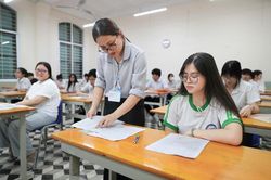 Sáng nay 11-6, hơn 1,2 triệu thí sinh cả nước thi môn ngữ văn cần lưu ý gì?