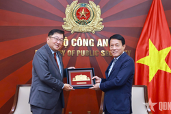 Làm sâu sắc hơn hợp tác thực thi pháp luật Việt Nam - Malaysia