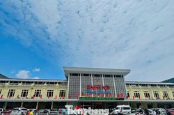 Ga H&agrave; Nội hơn 120 năm