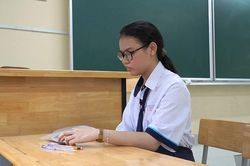 [Clip]: Chia sẻ của thí sinh thi tốt nghiệp phòng riêng