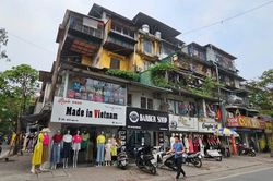 Hà Nội đề xuất bồi thường 60% giá trị nhà, đất với khu tập thể chưa có 'sổ đỏ'