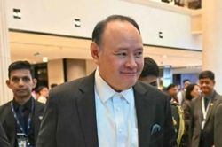 Trung Quốc cấm Bộ trưởng Quốc phòng Philippines nhập cảnh