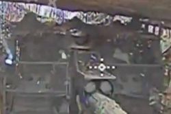 Video UAV Ukraine bắn nổ pháo tự hành Msta-S và nhiều khí tài Nga ở Kherson