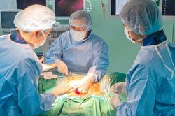 Dấu hiệu từ năm 18 tuổi h&eacute; lộ căn bệnh g&acirc;y nguy cơ đột tử
