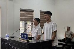 Sợ mất mối làm ăn, 'liều mình' giao xe ô tô cho con đi giao hàng, hai cha con vướng vòng lao lý