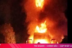 Xe container bốc cháy trên đường Hồ Chí Minh đoạn qua Hà Tĩnh