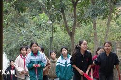 Nghệ An: 'Gieo mầm yêu thương' từ những suất cơm, ly nước nghĩa tình nơi trường thi