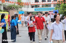 Toàn cảnh ngày đầu tiên của kỳ thi tốt nghiệp THPT Quốc gia năm 2026